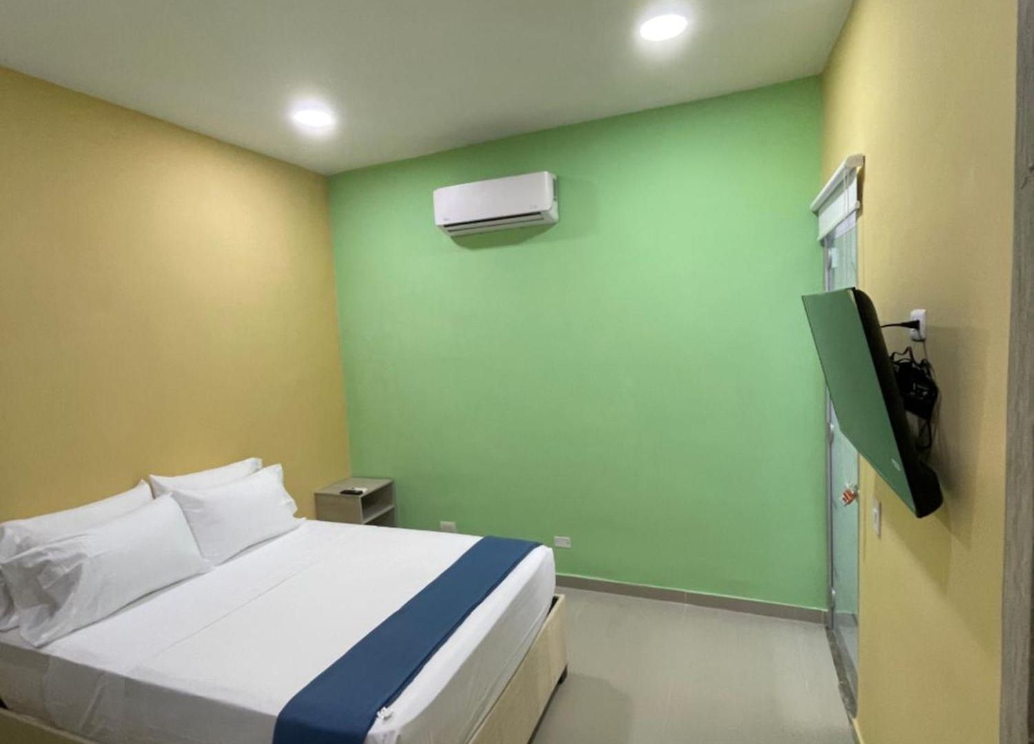 Muramar 43 Hotel