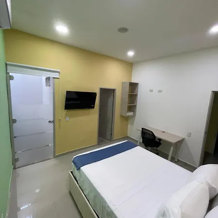 Hotel Muramar 43 *